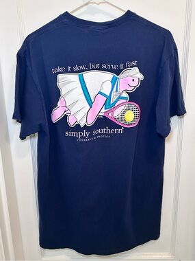 Simply Southern Serve It Fast Navy Sandy Turtle Tennis Graphic T-Shirt Women’s L